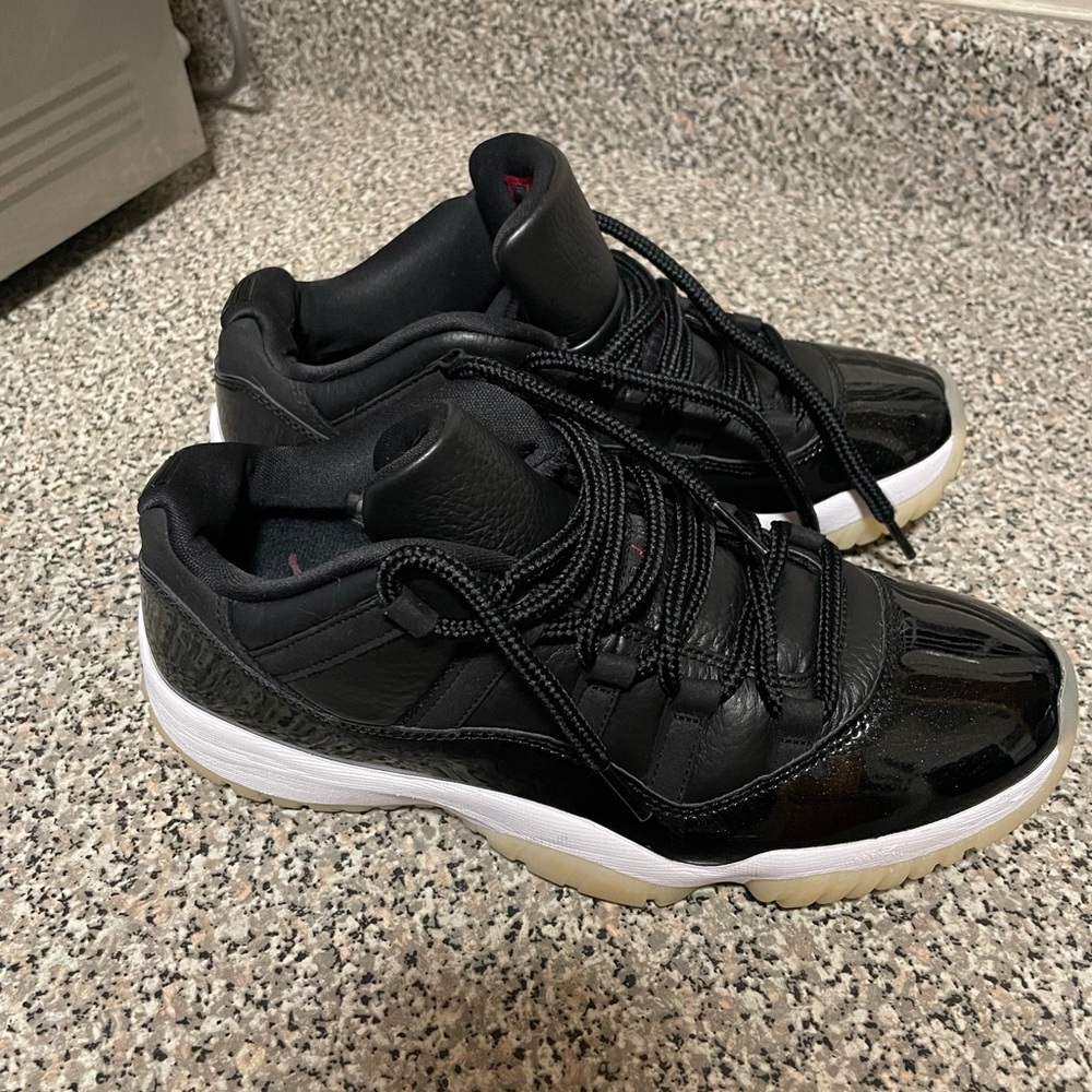 Men’s Air Jordan 11 Retro Low